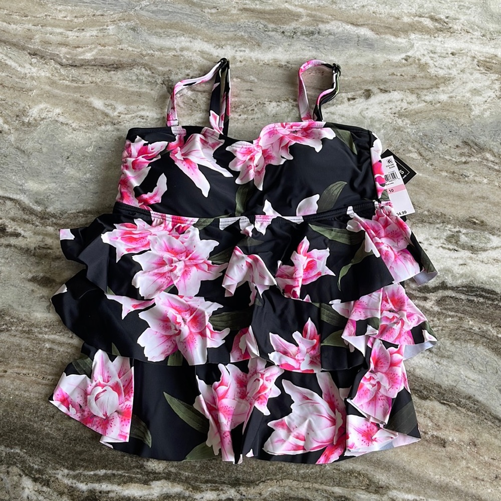 Island Escape Tankini Pink Floral Print